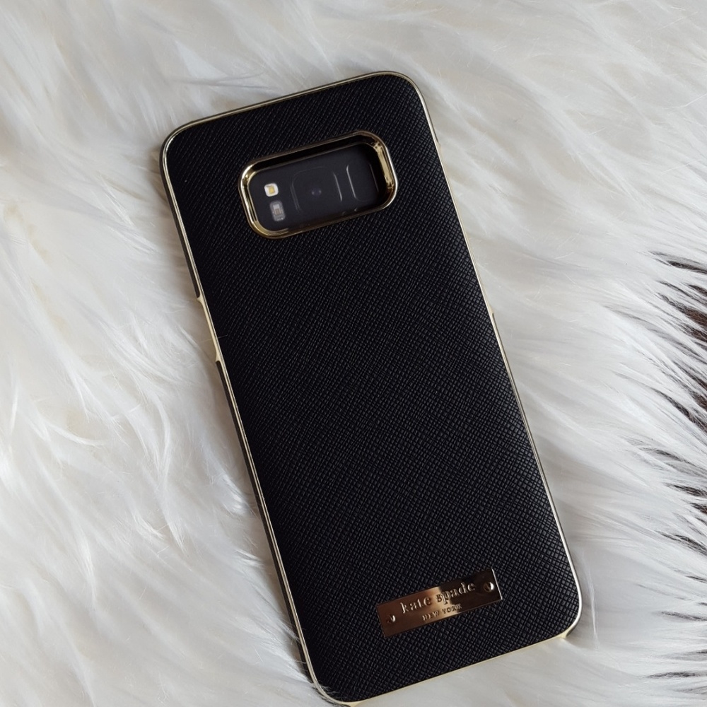 🆕️ kate spade New York Phone Case